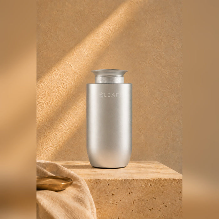 How to Keep Your Car Smelling Fresh With a Car Perfume Diffuser