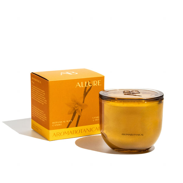 LEAFI Allure Vanilla & Musk candle (400g) with packaging on a white background.